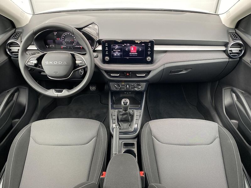 Škoda Fabia 1,0 MPI 59 kW Selection - fotka 10 z 26