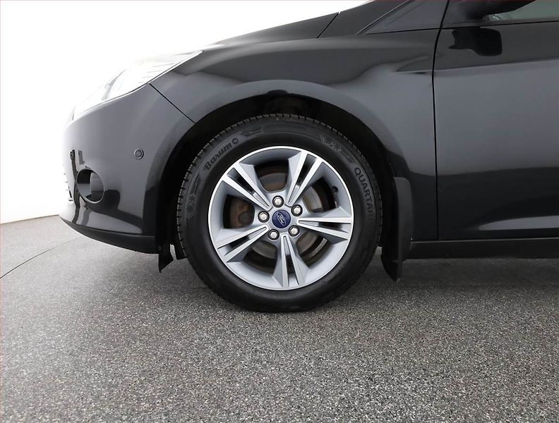 Ford Focus (2013) 1.0 EcoBoost, Serv.kniha - fotka 15 z 15