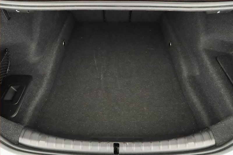 BMW Řada 5 (2020) M Sport 530d xDrive - fotka 16 z 17