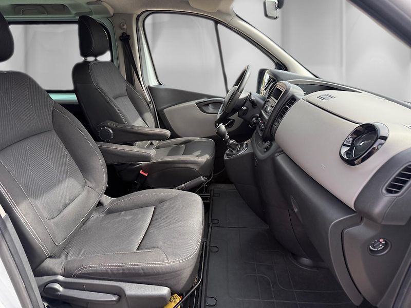 Renault Trafic (2015) 1,6 dCi 85 kW L1H1 Cool - fotka 21 z 24