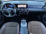 Mercedes-Benz Třídy A (2024) 250 e - náhled 12