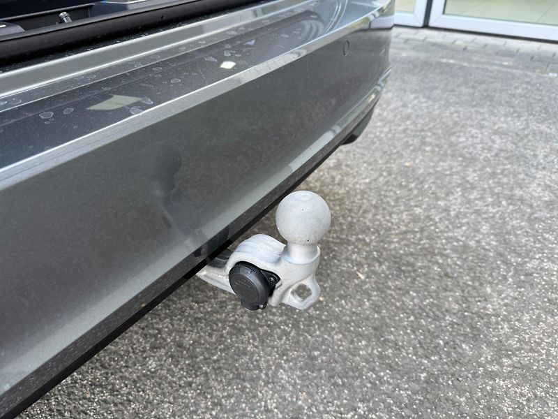 Škoda Superb Sportline 2,0 TDI 142 kW DSG 4 - fotka 30 z 30