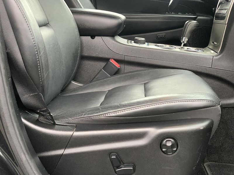 Jeep Grand Cherokee 3.0 CRD LIMITED AUTOMAT KŮŽE - fotka 41 z 52
