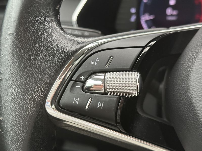 Škoda Octavia 2,0 TDI 85kW CZ 1.Maj LED DPH - fotka 20 z 35