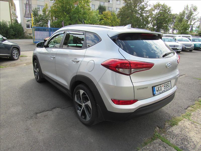 Hyundai Tucson 1,7 CRDi 85kW Nové v ČR - fotka 4 z 33