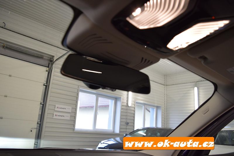 BMW X3 2.0d xDRIVE MILDHYBRID 2021 - fotka 62 z 72