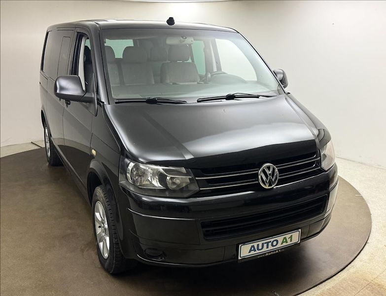 Volkswagen Transporter 2,5 TDi 128kW 6-MÍST SERVIS TZ - fotka 3 z 26