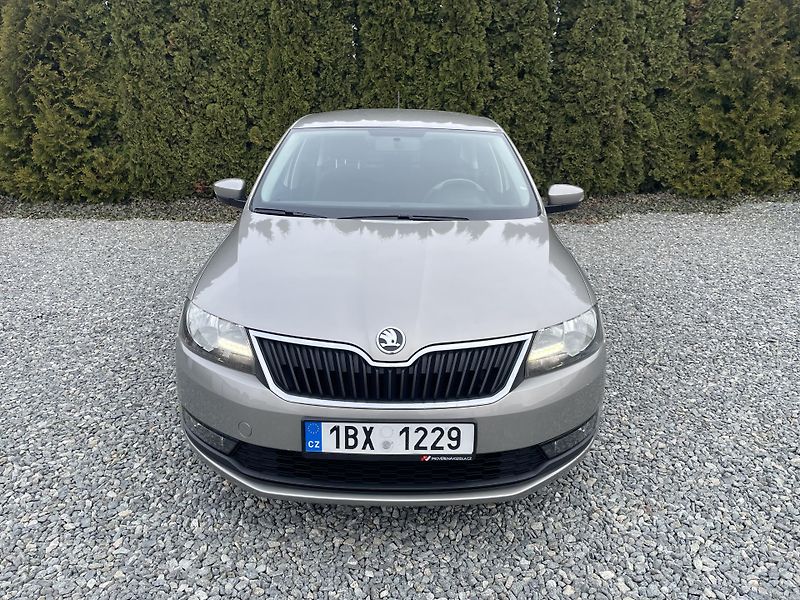 Škoda Rapid (2017) 1.0 TSI 70 KW AMBITION - fotka 7 z 17