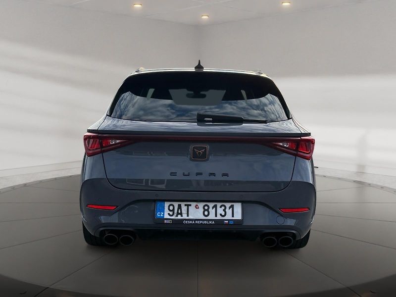 Seat Leon (2023) ST VZ 2.0TSI 228kW 4WD CZ DPH - fotka 5 z 11