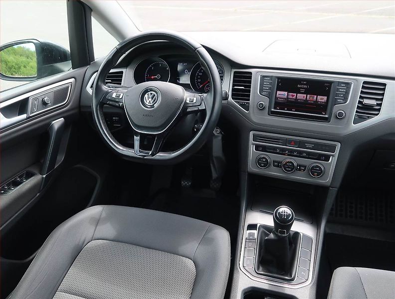 Volkswagen Golf Sportsvan (2015) 1.6 TDI, Serv.kniha, Navi - fotka 7 z 14
