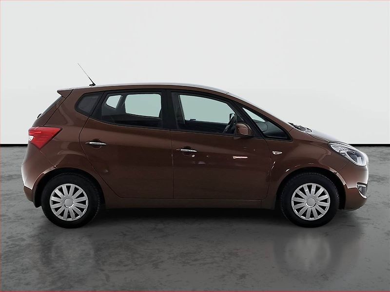 Hyundai ix20 (2013) 1.6 CVVT, Serv.kniha - fotka 6 z 17