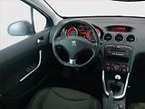 Peugeot 308 (2013) 1.6 e-HDi, 7 míst, ČR,1.maj - náhled 7