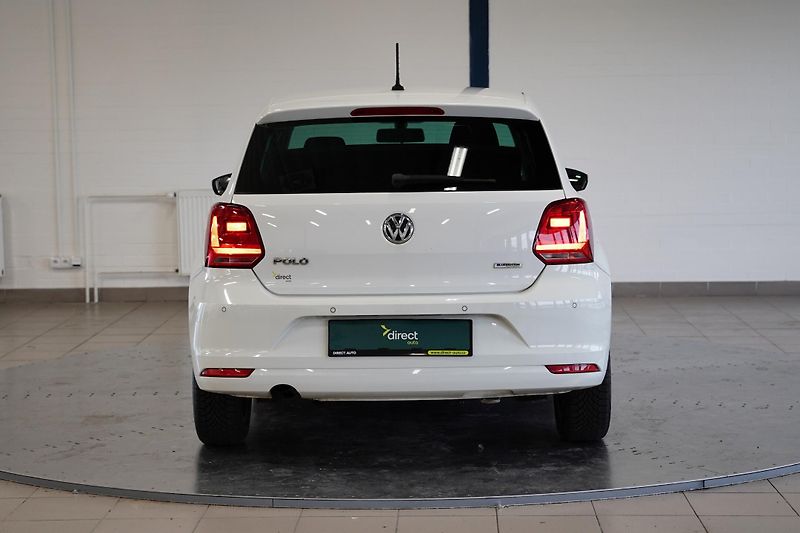 Volkswagen Polo - fotka 6 z 27