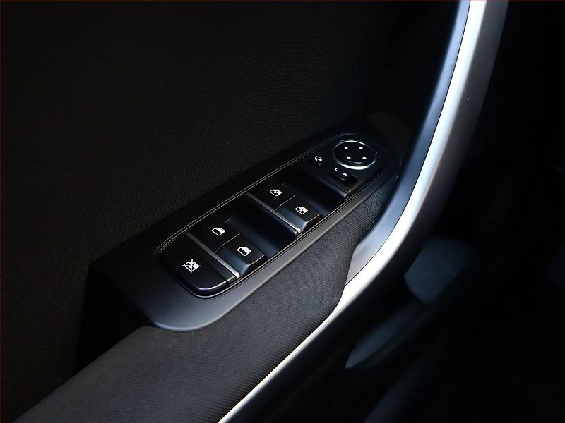 Kia Ceed (2018) 1.0 T-GDI, Serv.kniha, Navi - fotka 16 z 16