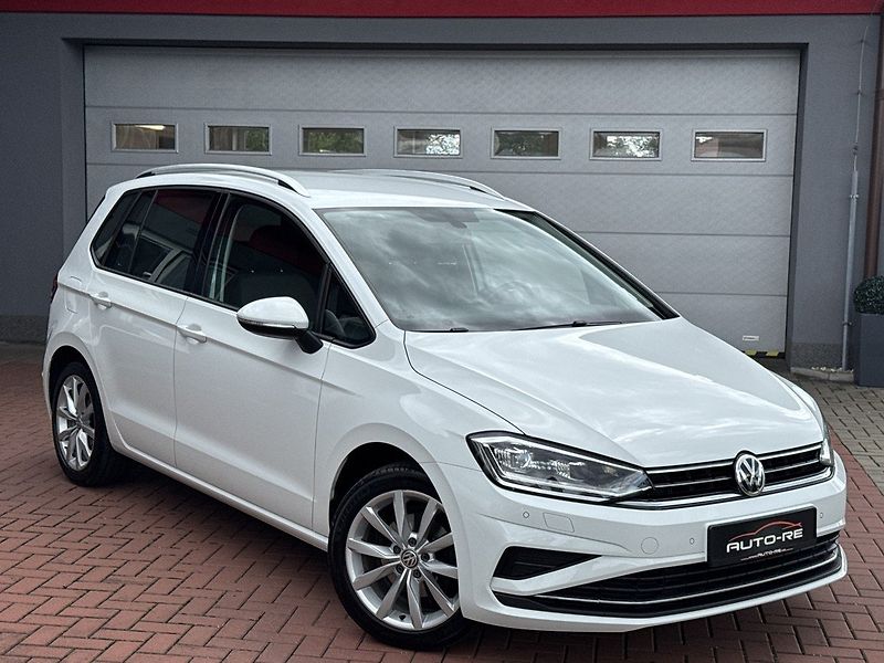 Volkswagen Golf Sportsvan (2018) 1.5TSi LED Navi Kamera - fotka 1 z 50