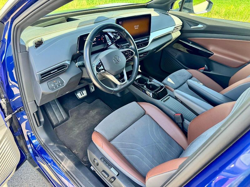 Volkswagen ID.4 (2020) 82kWh, SoH 86% 1ST MAX, MASÁŽE - fotka 9 z 27