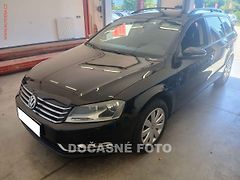 Volkswagen Passat (2014) 2.0TDi, servis.kniha - fotografie inzerátu