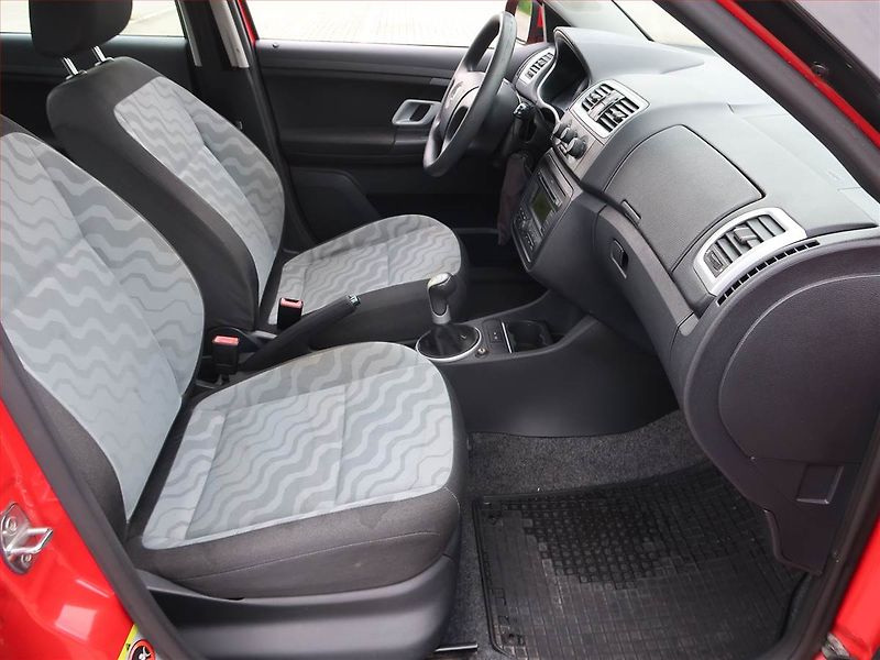 Škoda Fabia (2008) 1.2, Serv.kniha, po STK - fotka 9 z 16