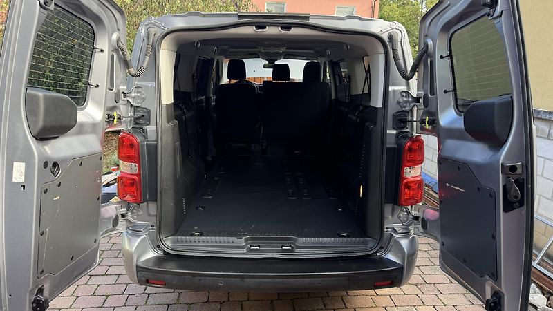 Toyota ProAce Verso (2021) Toyota Proace Verso, Business  - fotka 3 z 17