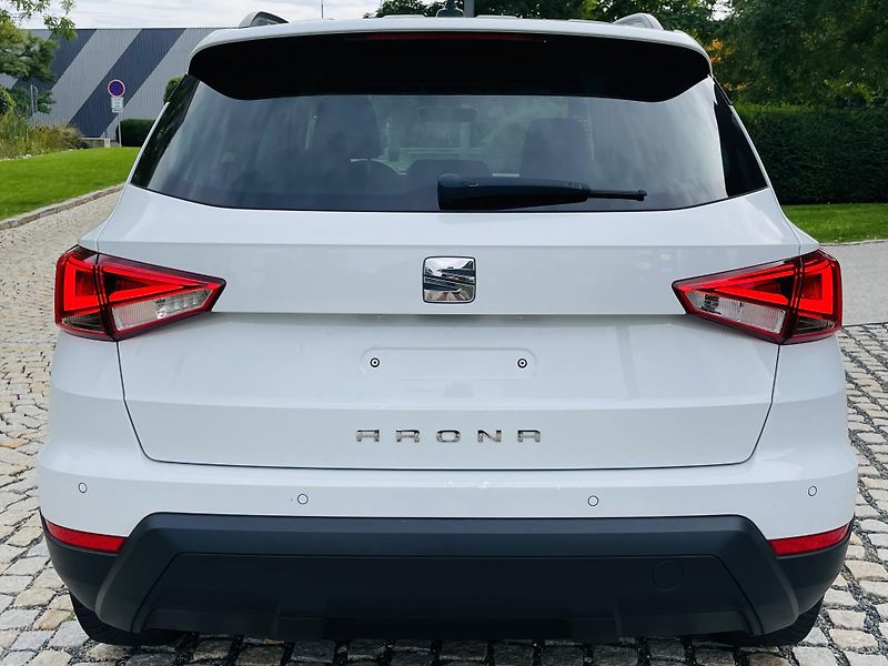 Seat Arona 1.0TSI 85KW 1.MAJITEL SENZORY  - fotka 15 z 43