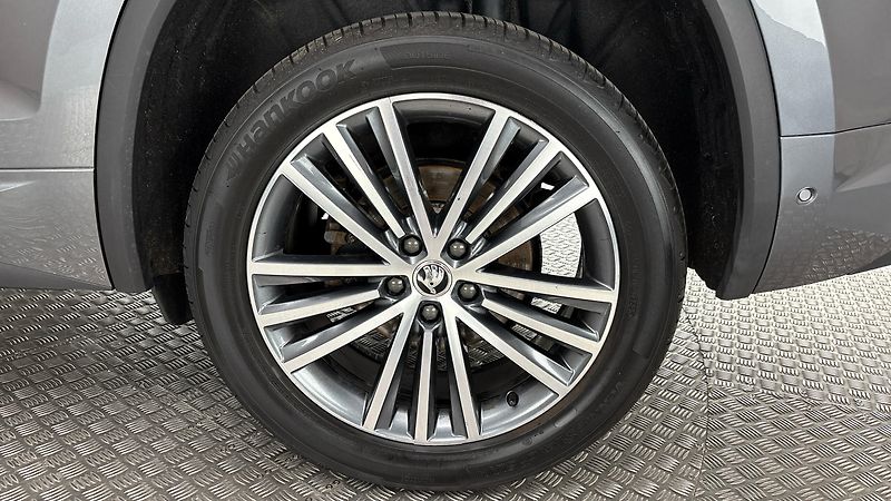 Škoda Kodiaq 2.0 TDI DSG 4x4 L&K - fotka 19 z 32