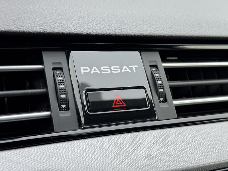 Volkswagen Passat (2020) 2.0TDi 140kW DSG Business, RZV - fotka 37 z 41
