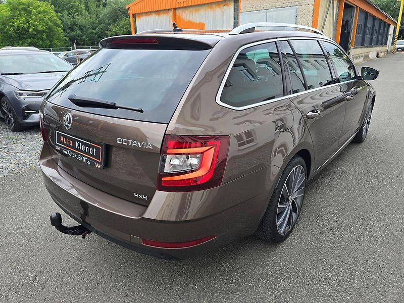 Škoda Octavia 2.0TSi 140kW DSG L&K 4x4 KŮŽE - fotka 4 z 38