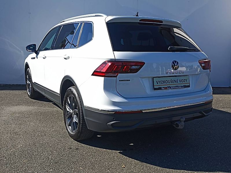 Volkswagen Tiguan Allspace (2023) 1.5 TSI 110kW  tažné manuál - fotka 29 z 35