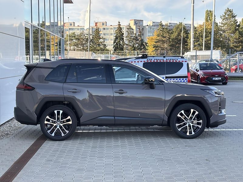 Toyota RAV4 (2026) EXECUTIVE 2,5 PHEV 4x4 - fotka 13 z 14