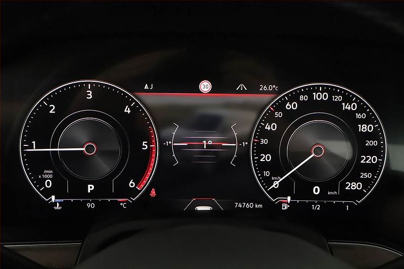 Volkswagen Touareg (2020) 3.0 TDI - fotka 8 z 31