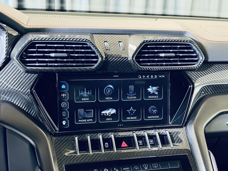 Lamborghini Urus (2023) S*23*B&O*MASAŽ*HUD*TV*CARBON - fotka 27 z 44