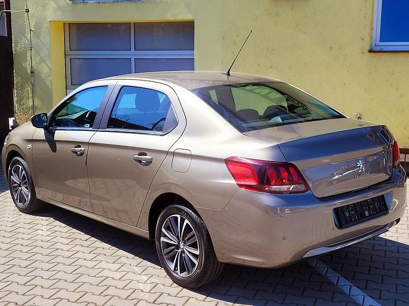 Peugeot 301 EAT6 115k *SERV.KN*CZ, 1xMaj - fotka 8 z 42