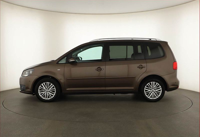 Volkswagen Touran (2015) 1.4 TSI, Serv.kniha, Navi - fotka 3 z 14
