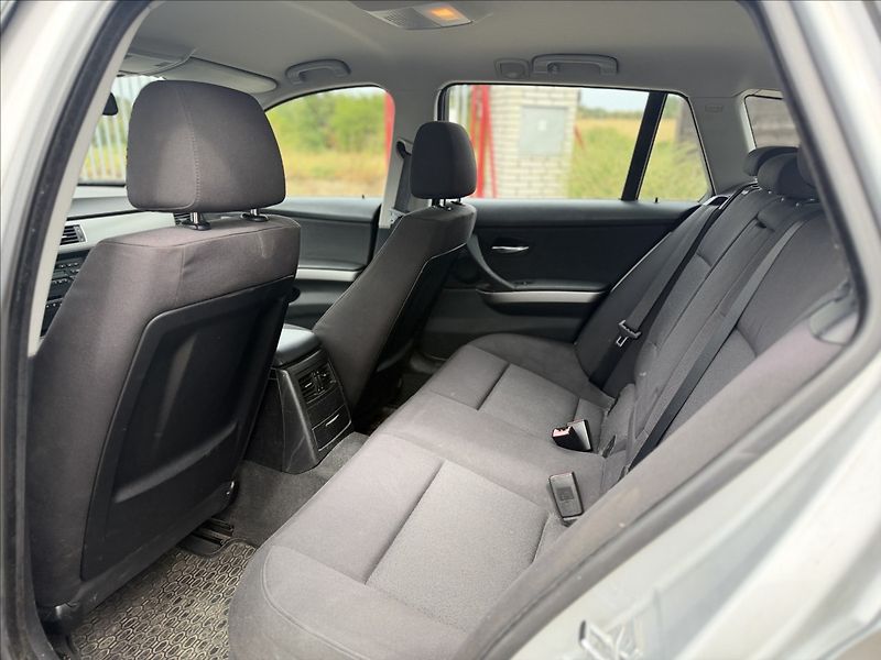 BMW Řada 3 2,0 d 120kW NOVÁ STK - fotka 12 z 19