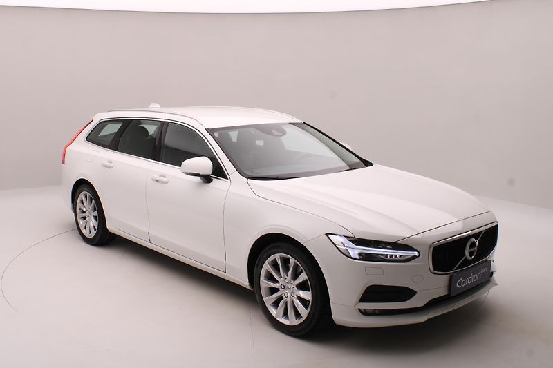 Volvo V90 T5 MOMENTUM AUT - fotka 16 z 39