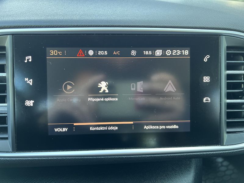 Peugeot 308 1.5HDi KLIMA KAMERA NAVI ALU - fotka 23 z 44