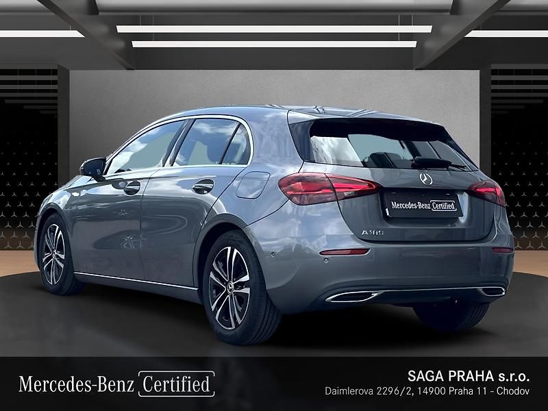 Mercedes-Benz Třídy A A-Třída 180 Progressive Editio - fotka 7 z 21