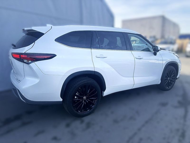 Toyota Highlander Executive + JBL (Premium paint - fotka 4 z 7