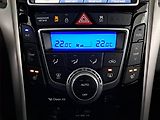 Hyundai i30 (2016) 1.6 CRDi, Automat, po STK - náhled 16