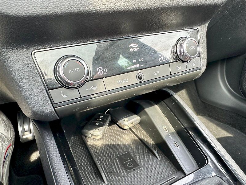 Škoda Kamiq (2023) 1.0 TSI 81 kW Monte Carlo DSG - fotka 20 z 23