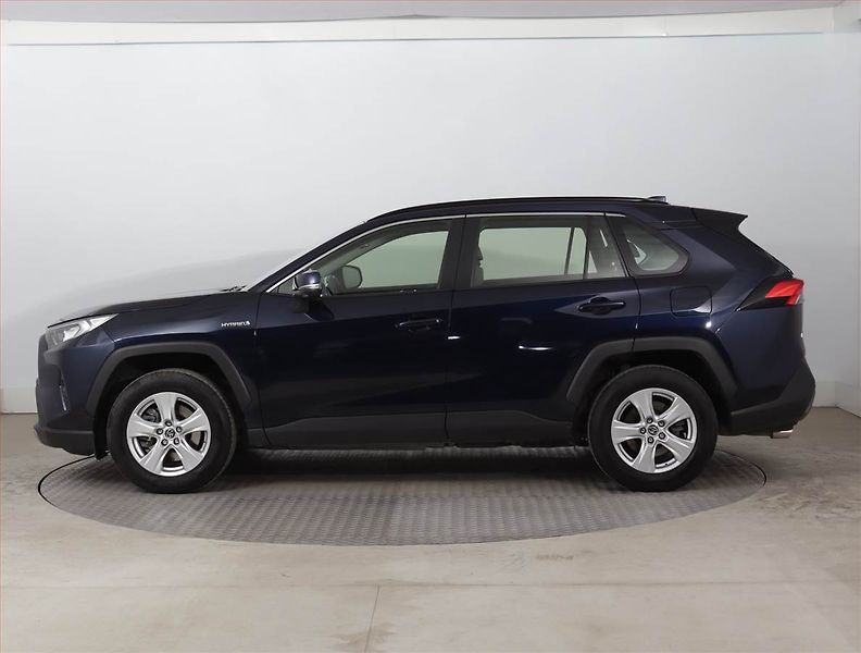 Toyota RAV4 (2022) Business 2.5 Hybrid - fotka 3 z 19