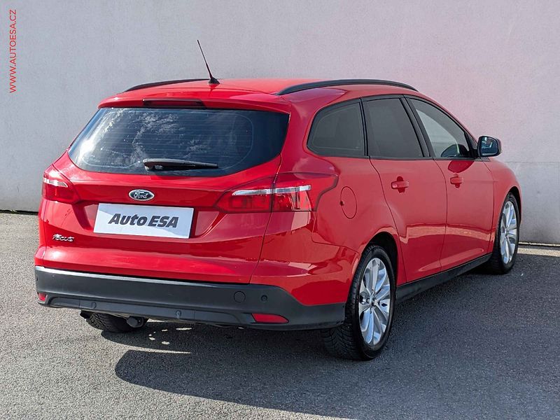 Ford Focus (2013) 1.6TDCi, 2.maj, AC, tempo - fotka 4 z 14