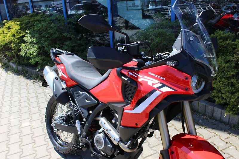 QJ Motor (2026) SRT 125 DX NOVINKA 2026 sklade - fotka 3 z 9
