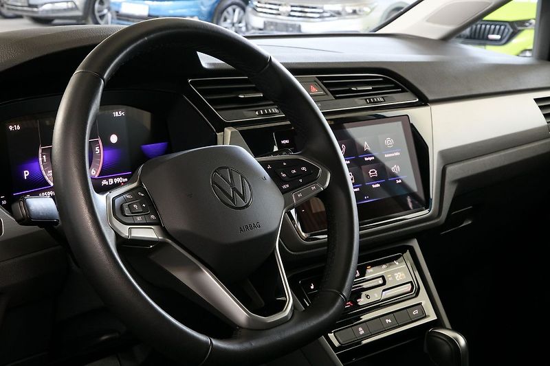 Volkswagen Touran 2.0TDI 110kW DSG Webasto IQ TZ - fotka 15 z 34