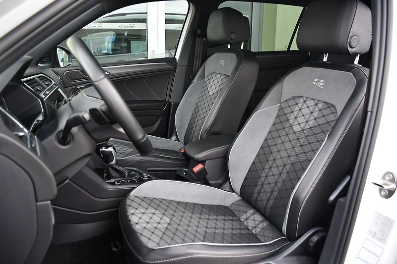 Volkswagen Tiguan Allspace 2.0TDi RLINE DSG 4MOTION 1M ČR - fotka 14 z 44
