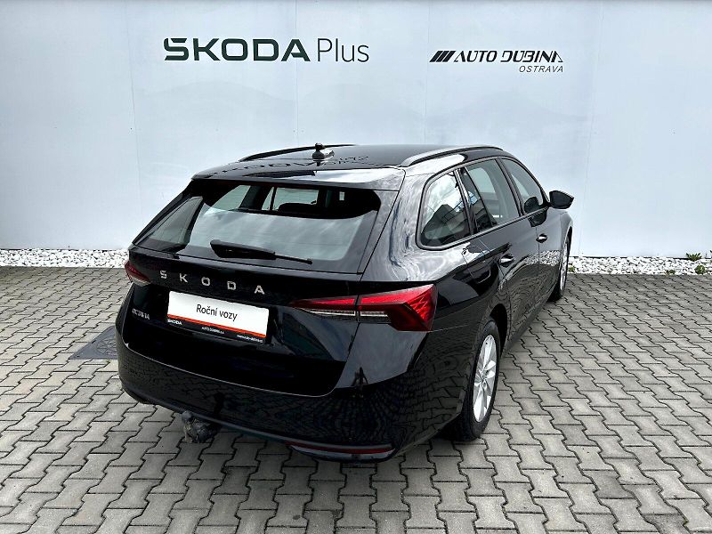 Škoda Octavia (2024) Combi 2.0 TDI 85kW MP6 Selecti - fotka 2 z 34