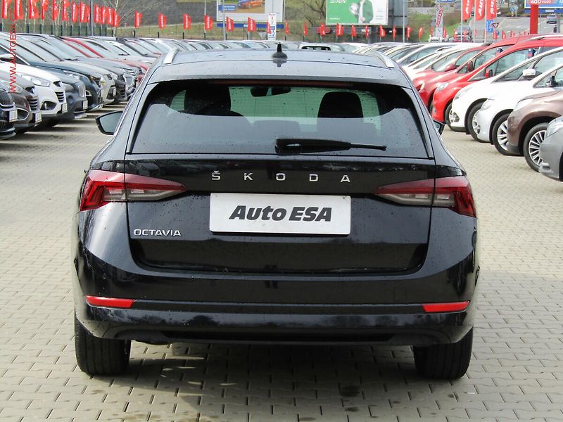 Škoda Octavia (2021) 2.0TDi, Style, DSG, +kola - fotka 5 z 18