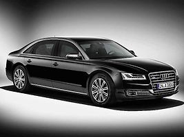 Audi A8 L Security.