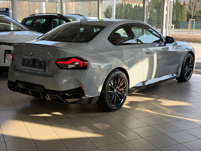 BMW Řada 2 3,0   M240i X-Drive - fotka 5 z 30
