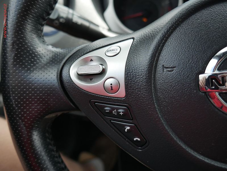 Nissan Juke (2017) 1.6i, ČR, AT - fotka 19 z 22